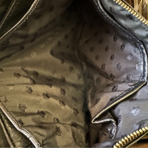 JUICY COUTURE Black Crossbody Bag w/ Gold-Tone Details - Picture 9 of 15